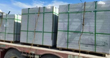  芝麻白花岗岩地铺石装车日常