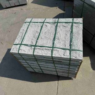  白麻花岗岩石材自然面蘑菇石成品