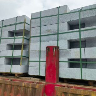  芝麻白花岗岩路沿石，平石，路侧石，马路牙子，路缘石，立缘石，平缘石等