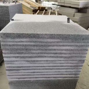  芝麻白5公分火烧地铺成品，900*400，规格可定制