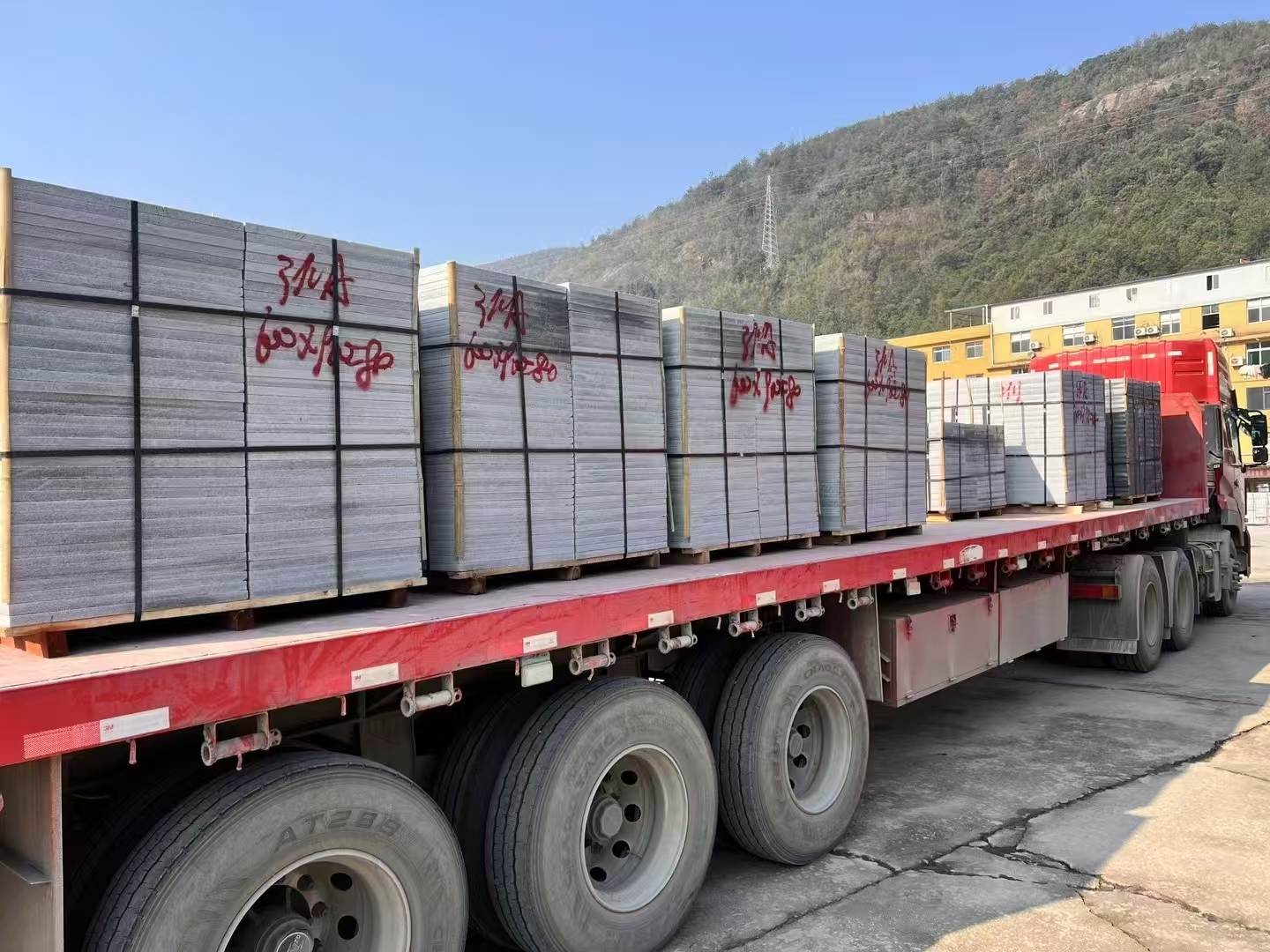  芝麻灰地铺石出货日常