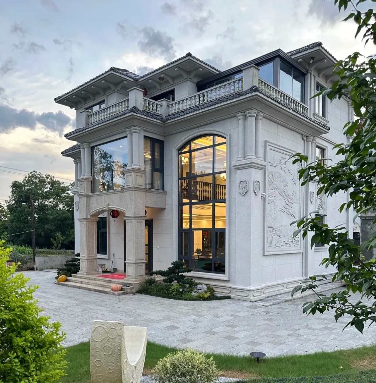  白麻花岗岩私人别墅干挂石材豪华定制