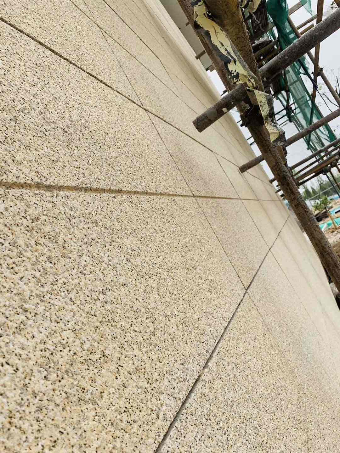  黄金麻花岗岩荔枝面外墙干挂石材效果示例