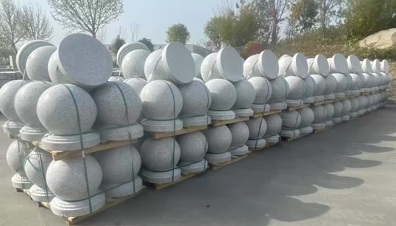  白麻花岗岩石材圆球，石球，挡车球，隔离球，景观石球，风水球等
