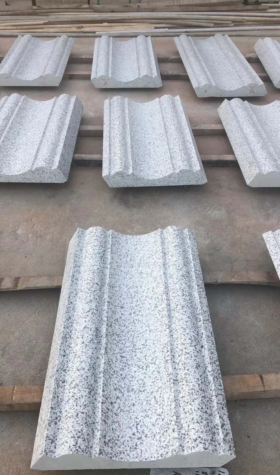  白麻花岗岩光面别墅线条