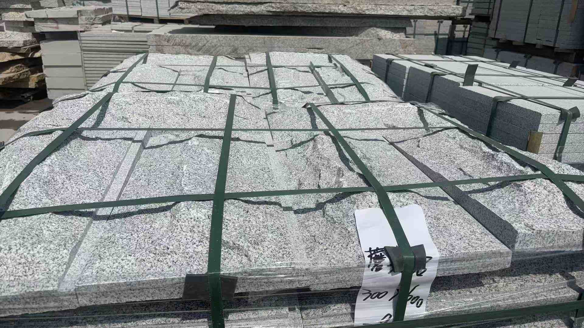  芝麻白蘑菇石成品