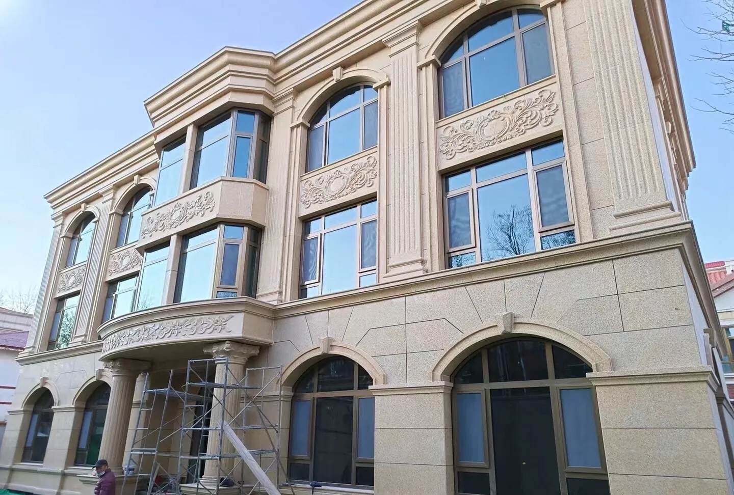  黄金麻花岗岩别墅外墙干挂