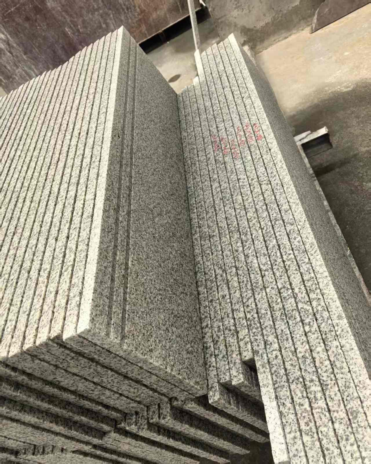  白麻荔枝面花岗岩楼梯踏步