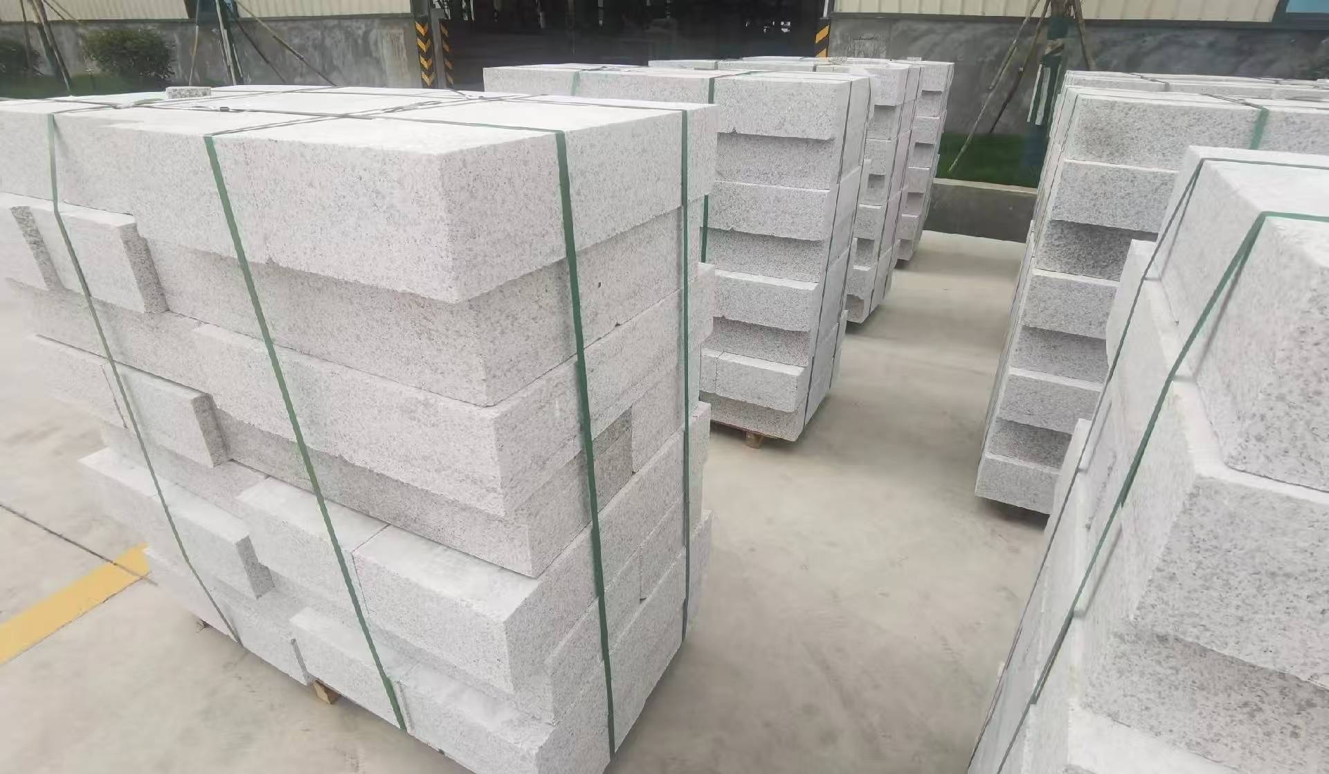  白麻花岗岩路沿石，立缘石，平缘石，路牙石，道牙石，马路牙子等